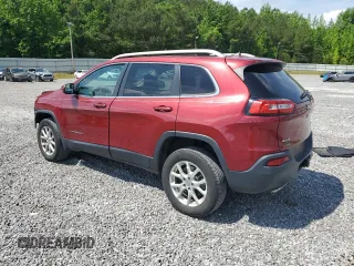 2016 Jeep Cherokee Latitude z VIN 1C4PJMCSXGW368550, wystawiony jako Copart lot #54358445 z przebiegiem 159 013 mil mil oraz Szkoda całkowita • Salvage title. Historia ofert i sprzedaży dostępna na DreamBid. Obrazek 2.