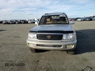 2000 Toyota Land Cruiser with VIN JT3HT05J3Y0091924, listed as a Copart auction lot 81252054 with 201,082 mi miles and Salvage Title. Bid and sale history available at carsss.com. Image 10.