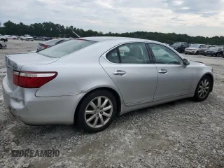 2007 Lexus LS 460 with VIN JTHBL46F175014438, listed as a Copart auction lot 62513655 with 128,213 mi miles and Salvage title. Bid and sale history available at DreamBid. Image 3.