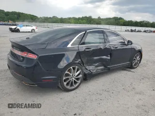 2016 Lincoln MKZ z VIN 3LN6L2GK1GR602447, wystawiony jako Copart lot #54505425 z przebiegiem 225 923 mil mil oraz Szkody całkowita. Historia ofert i sprzedaży dostępna na DreamBid. Obrazek 3.