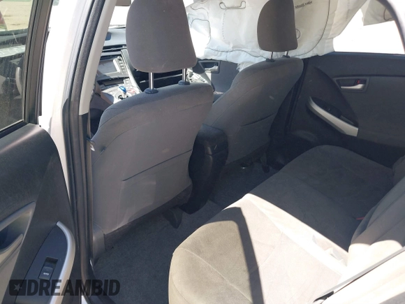 2015 Toyota Prius Four with VIN JTDKN3DUXF0428837, listed as a IAAI auction lot 41848140 with 70,597 mi miles. Bid and sale history available at carsss.com. Image 8.