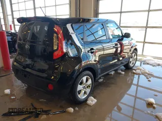 2017 Kia Soul with VIN KNDJN2A24H7438220, listed as a IAAI auction lot 41199480 with 75,265 mi miles. Bid and sale history available at carsss.com. Image 4.