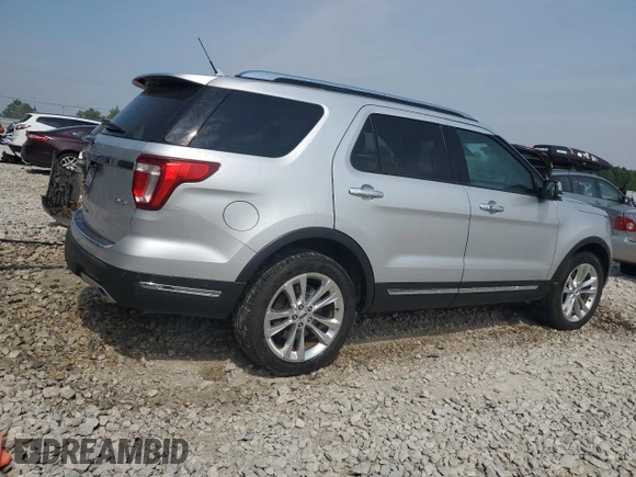 2018 Ford Explorer Limited z VIN 1FM5K8F83JGB29334, wystawiony jako Copart lot #59515225 z przebiegiem 132 040 mil mil oraz Czysty tytuł • Clean title. Historia ofert i sprzedaży dostępna na DreamBid. Obrazek 3.