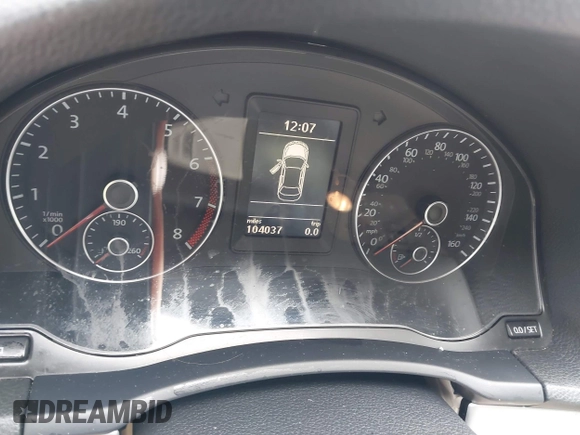 2012 Volkswagen Eos Komfort with VIN WVWBW7AHXCV006075, listed as a IAAI auction lot 42054520 with 104,037 mi miles and . Bid and sale history available at DreamBid. Image 7.