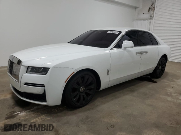 2021 Rolls-Royce Ghost z VIN SCATV0C09MU204490, wystawiony jako Copart lot #81747624 z przebiegiem Nie podano mil oraz Szkody całkowita. Historia ofert i sprzedaży dostępna na DreamBid. Obrazek 1.