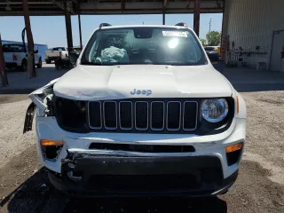 2023 Jeep Renegade Latitude with VIN ZACNJDB13PPP25545, listed as a Copart auction lot 52285225 with 38,394 mi miles and Non Repairable. Bid and sale history available at carsss.com. Image 5.