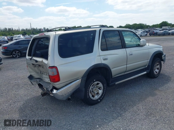 1999 Toyota 4Runner SR5 with VIN JT3GN86R9X0102254, listed as a IAAI auction lot 38751123 with Not Provided miles. Bid and sale history available at carsss.com. Image 4.
