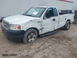 2007 Ford F-150 XL with VIN 1FTRF12297NA82592, listed as a IAAI auction lot 41630171 with 202,267 mi miles. Bid and sale history available at carsss.com. Image 2.
