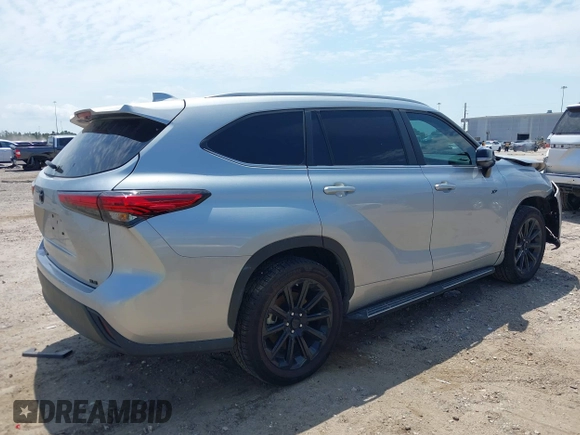 2023 Toyota Highlander L with VIN 5TDKDRAH7PS005256, listed as a IAAI auction lot 42346343 with 57,498 mi miles and . Bid and sale history available at DreamBid. Image 4.