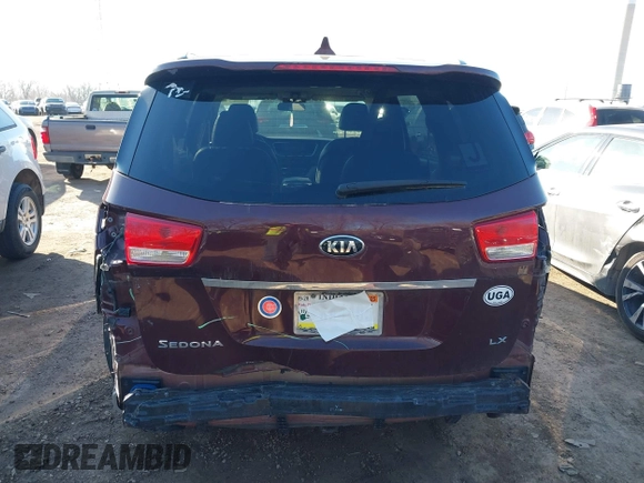 2016 Kia Sedona LX with VIN KNDMB5C15G6210016, listed as a IAAI auction lot 41756846 with 106,511 mi miles. Bid and sale history available at carsss.com. Image 6.