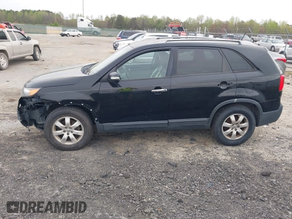 2012 Kia Sorento LX with VIN 5XYKT4A22CG273527, listed as a IAAI auction lot 41954603 with 309,018 mi miles. Bid and sale history available at carsss.com. Image 13.