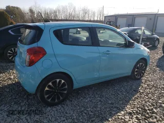 2022 Chevrolet Spark 1LT with VIN KL8CD6SA7NC036261, listed as a Copart auction lot 47766125 with 9,084 mi miles and Salvage Title. Bid and sale history available at carsss.com. Image 3.
