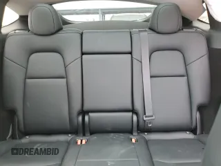 2024 Tesla Model Y Long Range with VIN 7SAYGDEE3RA253354, listed as a Copart auction lot 50524105 with 10,353 mi miles and Salvage Title. Bid and sale history available at DreamBid. Image 10.