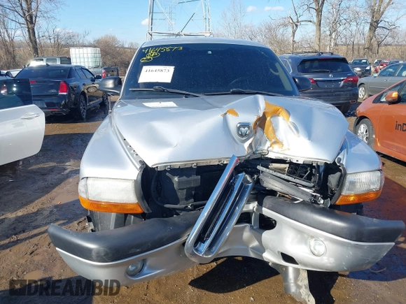 2004 Dodge Dakota Sport with VIN 1D7HG38K44S591424, listed as a IAAI auction lot 41645873 with 135,396 mi miles. Bid and sale history available at carsss.com. Image 12.