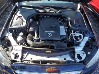 2019 Mercedes-Benz E-Class E 300 with VIN WDDZF4JB9KA570210, listed as a Copart auction lot 61803982 with 0 mi miles. Bid and sale history available at carsss.com. Image 7.