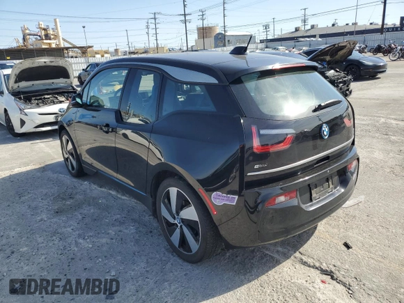 2018 BMW i3 with VIN WBY7Z2C58JVE65140, listed as a Copart auction lot 47997783 with 38,913 mi miles. Bid and sale history available at carsss.com. Image 2.