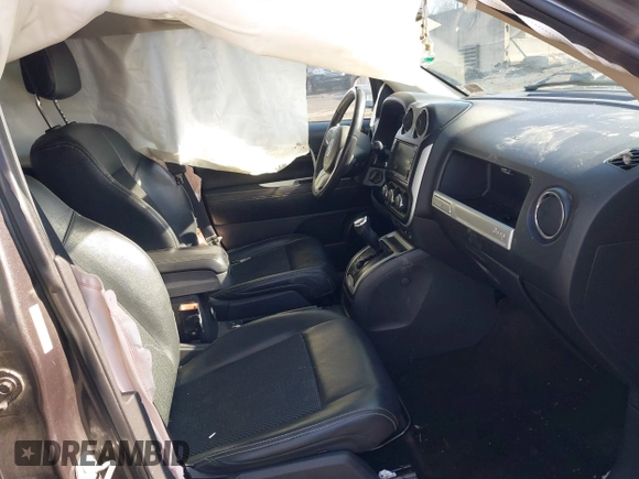 2017 Jeep Compass High Altitude with VIN 1C4NJDEB1HD111889, listed as a IAAI auction lot 41509294 with 104,038 mi miles. Bid and sale history available at carsss.com. Image 5.