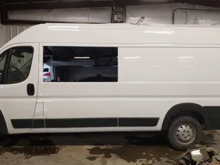 2022 Ram ProMaster Cargo with VIN 3C6MRVJG5NE120608, listed as a IAAI auction lot 41583783 with 17,630 mi miles and . Bid and sale history available at DreamBid. Image 14.