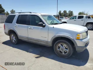 2002 Ford Explorer XLT z VIN 1FMDU63E22UA50017, wystawiony jako Copart lot #55092105 z przebiegiem 193 410 mil mil oraz Szkody całkowita. Historia ofert i sprzedaży dostępna na DreamBid. Obrazek 4.