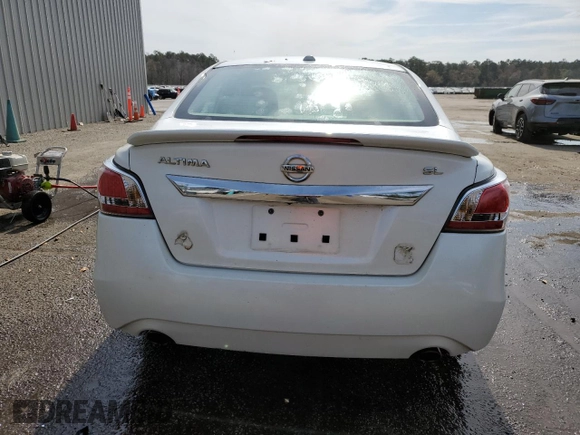 2015 Nissan Altima S with VIN 1N4AL3AP4FC444066, listed as a Copart auction lot 50791965 with 216,239 mi miles and Salvage Title. Bid and sale history available at DreamBid. Image 6.
