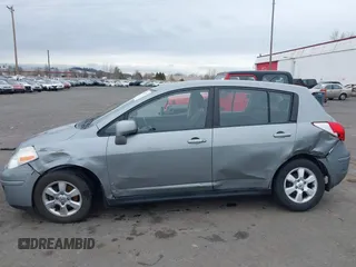 2007 Nissan Versa 1.8 S with VIN 3N1BC13E27L419464, listed as a IAAI auction lot 41776767 with 184,484 mi miles. Bid and sale history available at carsss.com. Image 6.