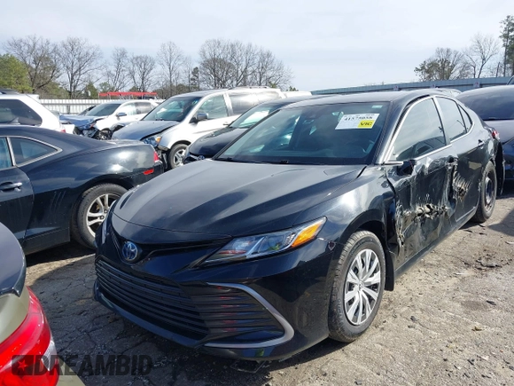 2022 Toyota Camry Hybrid LE with VIN 4T1C31AK1NU579117, listed as a IAAI auction lot 41575058 with 198,792 mi miles. Bid and sale history available at carsss.com. Image 2.