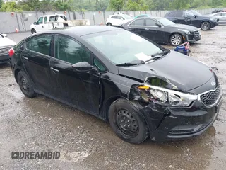 2016 Kia Forte LX z VIN KNAFK4A66G5531406, wystawiony jako IAAI lot #42370293 z przebiegiem 76 406 mil mil oraz . Historia ofert i sprzedaży dostępna na DreamBid. Obrazek 1.