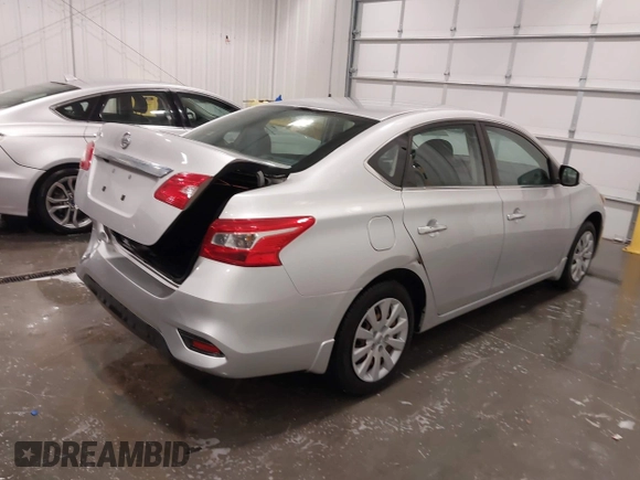 2019 Nissan Sentra SV with VIN 3N1AB7AP5KY218689, listed as a IAAI auction lot 41695018 with 117,868 mi miles and . Bid and sale history available at DreamBid. Image 4.