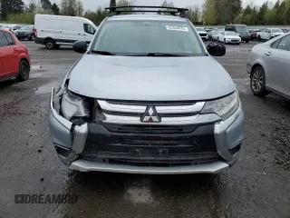 2017 Mitsubishi Outlander ES с VIN JA4AZ2A35HZ017764, выставлен на аукционе Copart как лот 52359635 с пробегом 196 669 миль миль и Списание • Salvage title. История ставок и продаж доступна на DreamBid. Изображение 5.