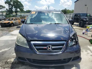 2005 Honda Odyssey EX-L z VIN 5FNRL38775B014777, wystawiony jako Copart lot #56245735 z przebiegiem 222 798 mil mil oraz Szkoda całkowita • Salvage title. Historia ofert i sprzedaży dostępna na DreamBid. Obrazek 5.