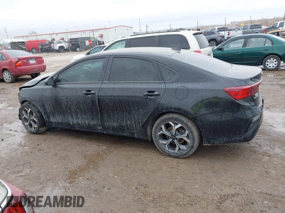 2021 Kia Forte LXS with VIN 3KPF24AD2ME270647, listed as a IAAI auction lot 41708527 with 18,010 mi miles. Bid and sale history available at carsss.com. Image 14.