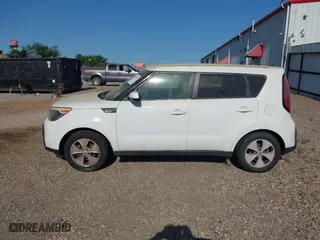 2014 Kia Soul with VIN KNDJN2A21E7056478, listed as a IAAI auction lot 42016501 with 203,500 mi miles. Bid and sale history available at carsss.com. Image 16.