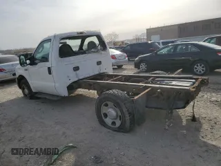 2005 Ford F-350 XL с VIN 1FDSF34595EC82207, выставлен на аукционе Copart как лот 81135964 с пробегом Не указан миль и Списание • Salvage title. История ставок и продаж доступна на DreamBid. Изображение 2.