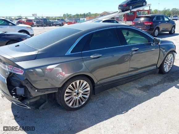 2015 Lincoln MKZ with VIN 3LN6L2GK8FR626744, listed as a IAAI auction lot 41835143 with NaN miles. Bid and sale history available at carsss.com. Image 4.