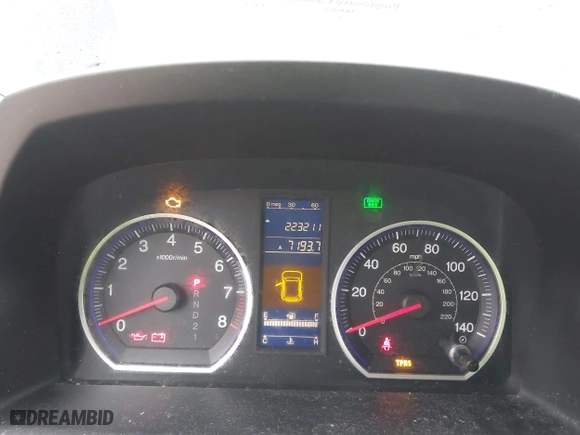 2011 Honda CR-V LX with VIN 5J6RE3H3XBL020700, listed as a IAAI auction lot 41805400 with 223,211 mi miles. Bid and sale history available at carsss.com. Image 7.