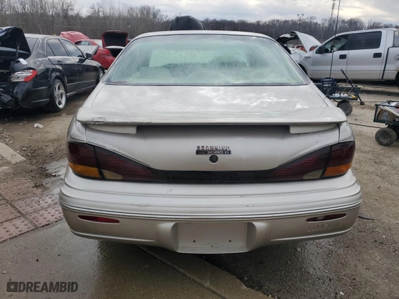1997 Pontiac Bonneville SE with VIN 1G2HX52K9VH203749, listed as a Copart auction lot 45317875 with 86,936 mi miles and Non Repairable. Bid and sale history available at carsss.com. Image 6.