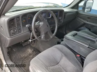 2004 Chevrolet Silverado 1500 Z71 with VIN 1GCEK19T84Z154525, listed as a Copart auction lot 54240895 with 228,359 mi miles and Salvage Title. Bid and sale history available at DreamBid. Image 8.