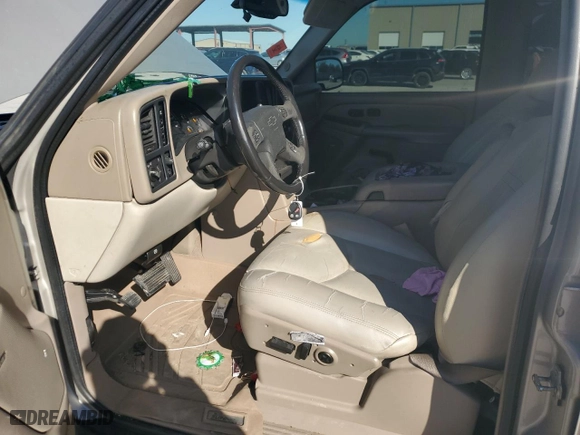 2005 Chevrolet Tahoe Z71 with VIN 1GNEK13T25R230273, listed as a Copart auction lot 81730804 with 355,575 mi miles and Non Repairable. Bid and sale history available at carsss.com. Image 7.