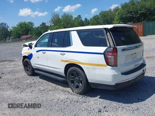 2022 Chevrolet Tahoe Commercial z VIN 1GNSCLED4NR222340, wystawiony jako IAAI lot #42321388 z przebiegiem Nie podano mil oraz . Historia ofert i sprzedaży dostępna na DreamBid. Obrazek 3.