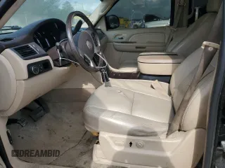 2007 Cadillac Escalade z VIN 1GYEC63867R288916, wystawiony jako Copart lot #57483545 z przebiegiem 175 344 mil mil oraz Szkoda całkowita • Salvage title. Historia ofert i sprzedaży dostępna na DreamBid. Obrazek 7.