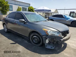 2012 Honda Accord EX z VIN 1HGCP2F76CA154916, wystawiony jako Copart lot #61509015 z przebiegiem 178 821 mil mil oraz Szkoda całkowita • Salvage title. Historia ofert i sprzedaży dostępna na DreamBid. Obrazek 4.