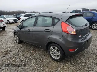 2019 Ford Fiesta SE z VIN 3FADP4EJ8KM127915, wystawiony jako Copart lot #45153775 z przebiegiem 99 494 mil mil oraz Szkoda całkowita • Salvage title. Historia ofert i sprzedaży dostępna na DreamBid. Obrazek 2.