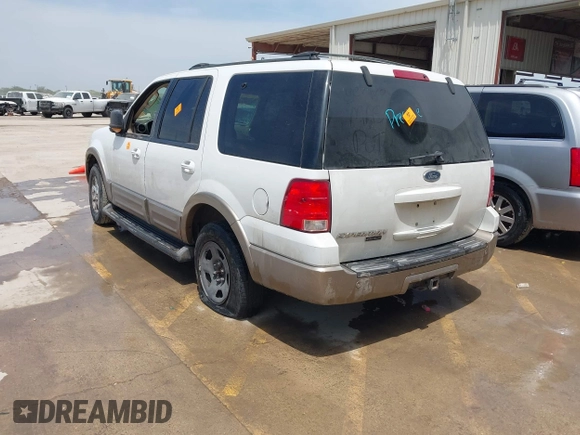 2003 Ford Expedition Eddie Bauer with VIN 1FMPU18L33LB36743, listed as a IAAI auction lot 41970775 with 333,661 mi miles. Bid and sale history available at carsss.com. Image 3.