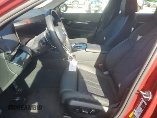 2024 BMW i5 eDrive40 with VIN WBY33FK01RCR76500, listed as a Copart auction lot 65026585 with 3,601 mi miles and Salvage title. Bid and sale history available at DreamBid. Image 7.