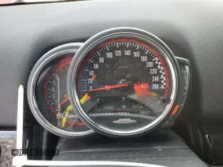 2021 MINI Countryman John Cooper Works with VIN WMZ33BS05M3N01273, listed as a Copart auction lot 82748524 with 52,091 mi miles and Salvage Title. Bid and sale history available at carsss.com. Image 9.