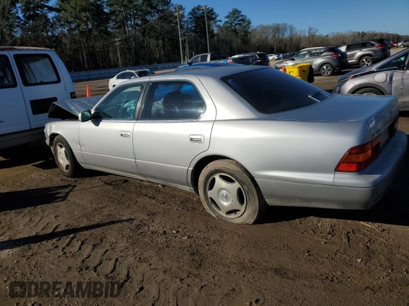 2000 Lexus LS 400 z VIN JT8BH28F6Y0173389, wystawiony jako Copart lot #42768585 z przebiegiem 143 535 mil mil oraz Szkoda całkowita • Salvage title. Historia ofert i sprzedaży dostępna na DreamBid. Obrazek 2.