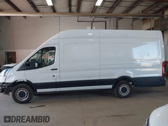 2019 Ford Transit Cargo with VIN 1FTBW3XG4KKA66859, listed as a IAAI auction lot 41940297 with 175,609 mi miles. Bid and sale history available at carsss.com. Image 14.