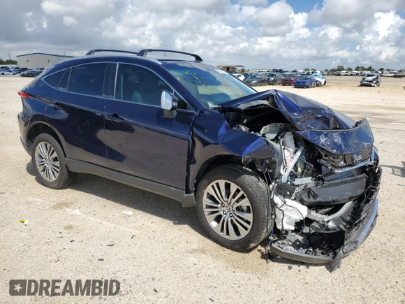 2023 Toyota Venza LE with VIN JTEAAAAH9PJ150202, listed as a Copart auction lot 69339864 with 5,954 mi miles and Salvage Title. Bid and sale history available at carsss.com. Image 4.