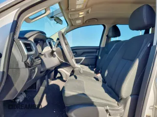 2017 Nissan Titan SV with VIN 1N6AA1EKXHN522857, listed as a Copart auction lot 61134785 with 168,380 mi miles and Salvage title. Bid and sale history available at DreamBid. Image 7.