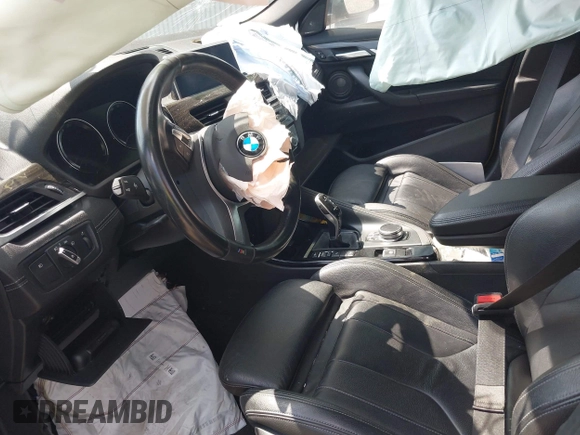 2019 BMW X2 M35i z VIN WBXYN1C52KEF29317, wystawiony jako IAAI lot #42161315 z przebiegiem 76 410 mil mil oraz . Historia ofert i sprzedaży dostępna na DreamBid. Obrazek 5.